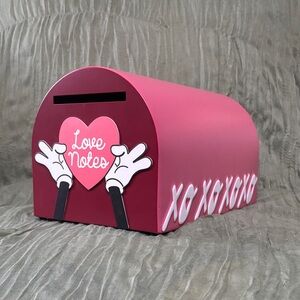 Disney Pink XO Mailbox with Mickey Tag NWT